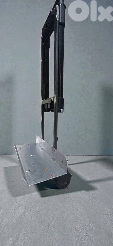 Keyboard Transport Trolley  كراجة للأورغ 4