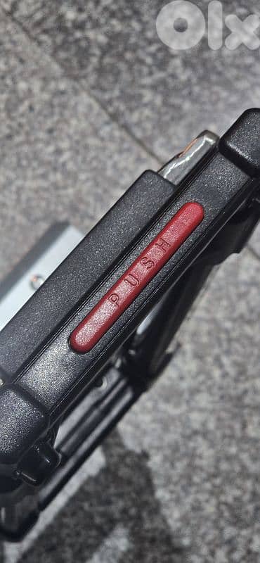 Keyboard Transport Trolley  كراجة للأورغ 7