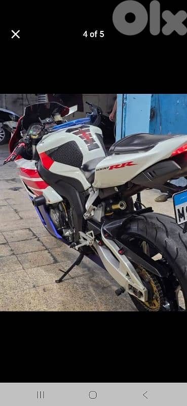 HONDA CBR 1000RR MODEL 2005 مسجلة بأسمي وعلى التسجيل 2