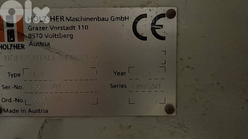 مكبس ومقطع قشره وخياطة ومنشار وكمبرصير هوا  للبيع 5