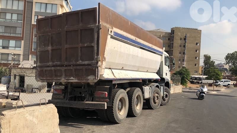 Camion عقرب قلاب مسجل نمرة بيضا 3
