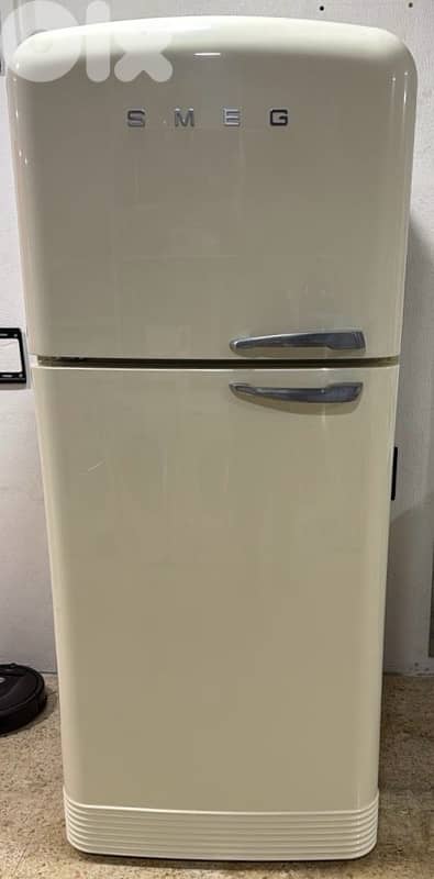 Smeg Fridge Freezer