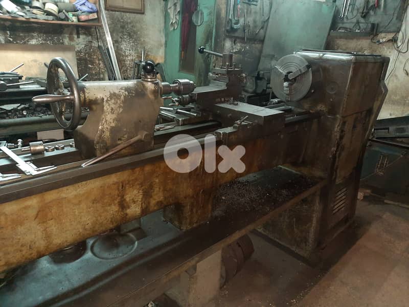 مخرطة حديد عدد ٢. الكبير الماني والصغير اميركاني. 8