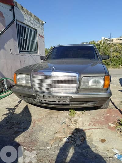 مرسيدس بنز مترس 1982