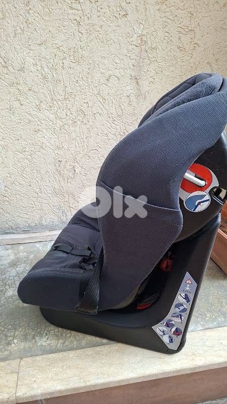 Car seat - Chicco brand 1
