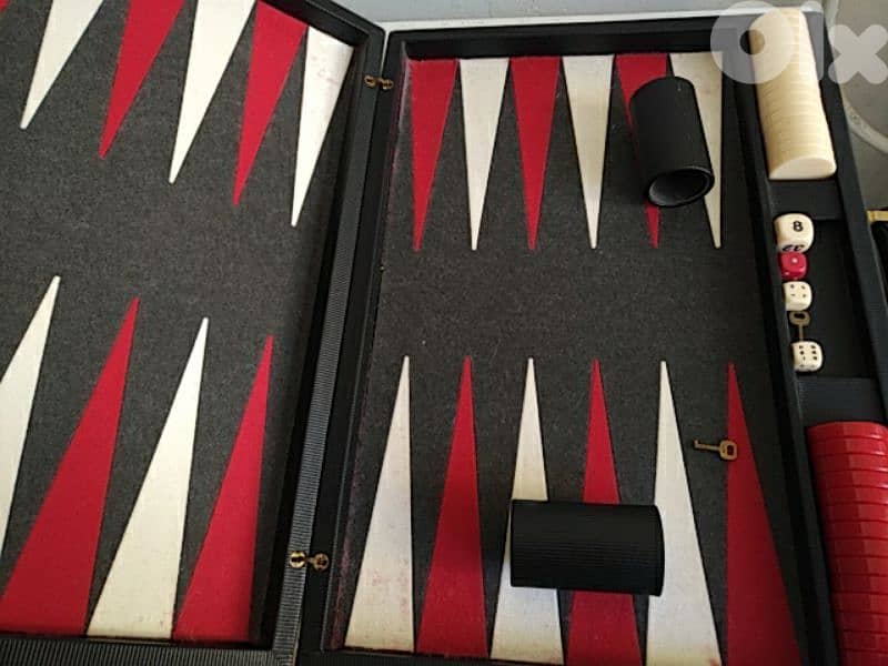 Vintage backgammon deluxe edition - Not Negotiable 1