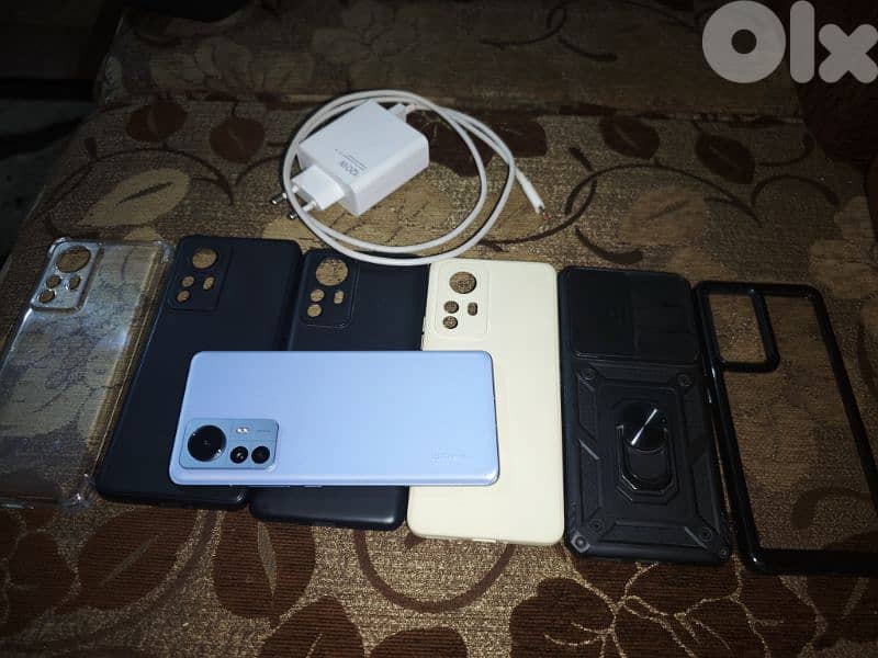 للبيع هاتف Xiaomi mi 12 pro 256/12 290$ 17