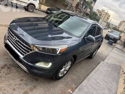 Hyundai Tucson 2021 and 2025