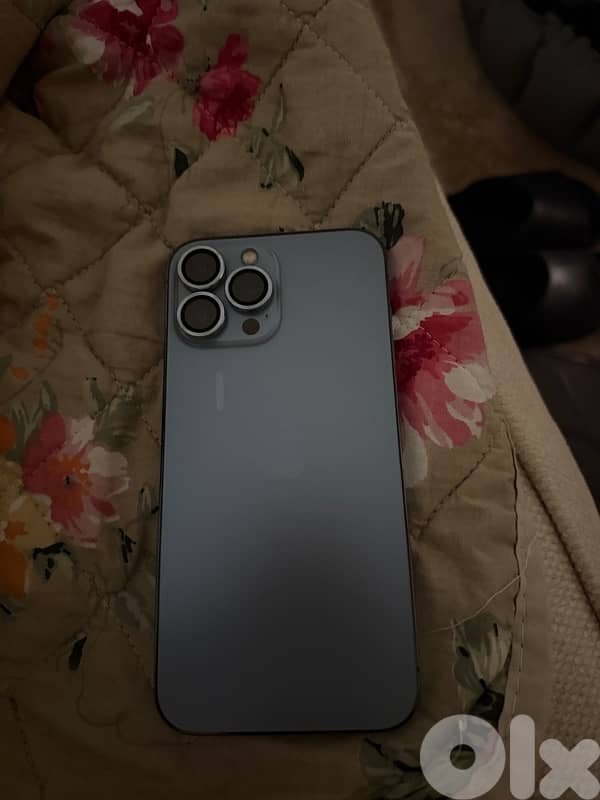 iphone 13 pro max . . great deal 1