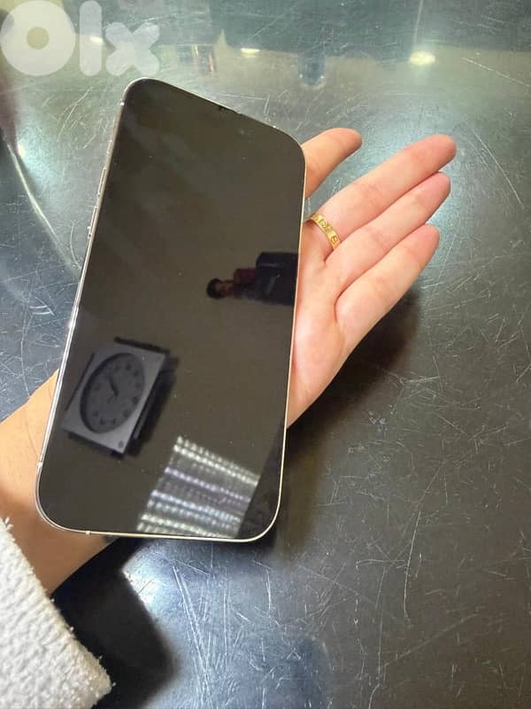 iphone 14 pro white 3