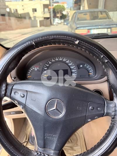 Mercedes-Benz C-Class 2004
