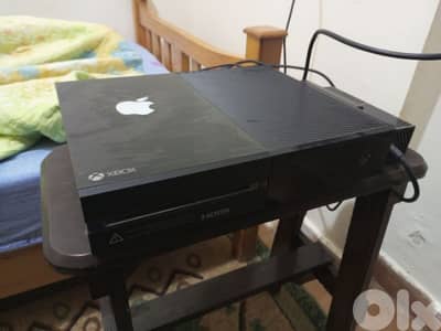 xbox 1 20games 2 controllers 180$