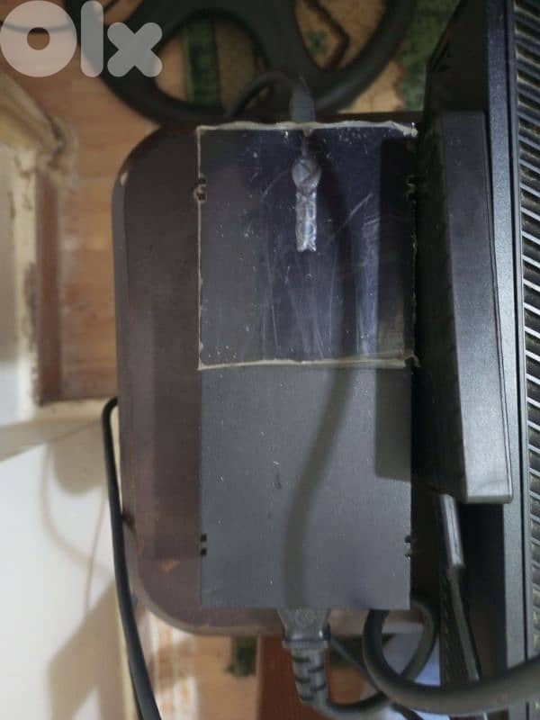 xbox 1 20games 2 controllers 180$ 1