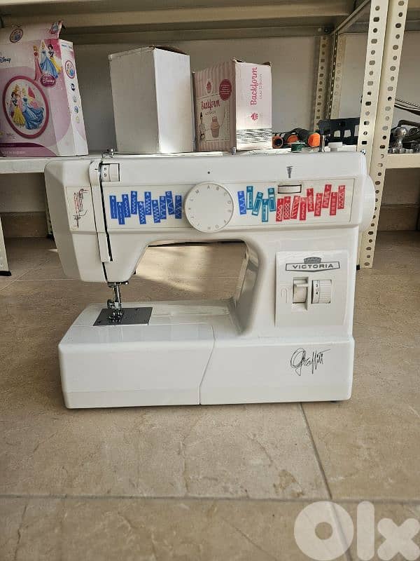 مكنة خياطة المانية  victoria 4