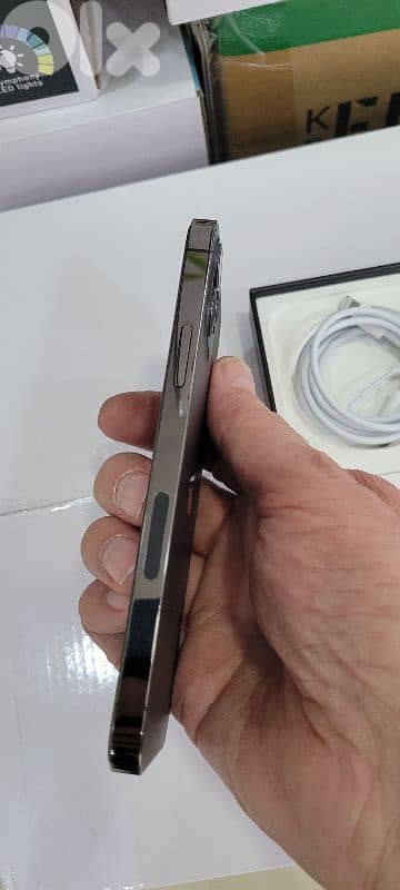 12pro,128g very clean 2