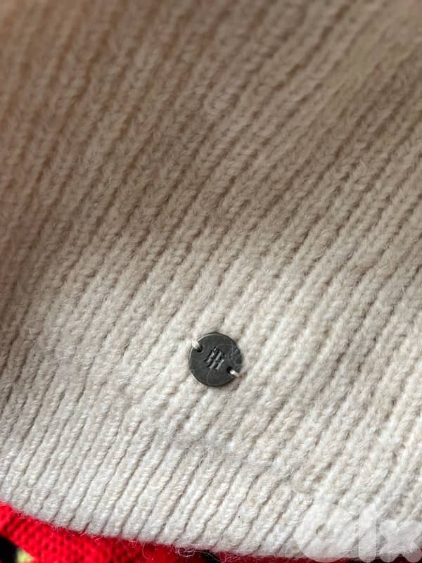 TOMMY HILFIGER ORIGINAL NEW 11