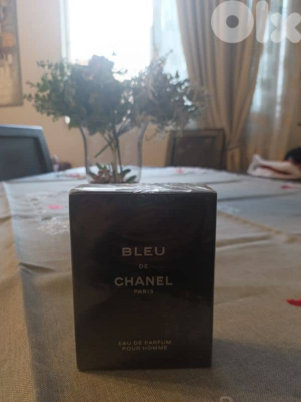 perfume strait fyom the factory 1