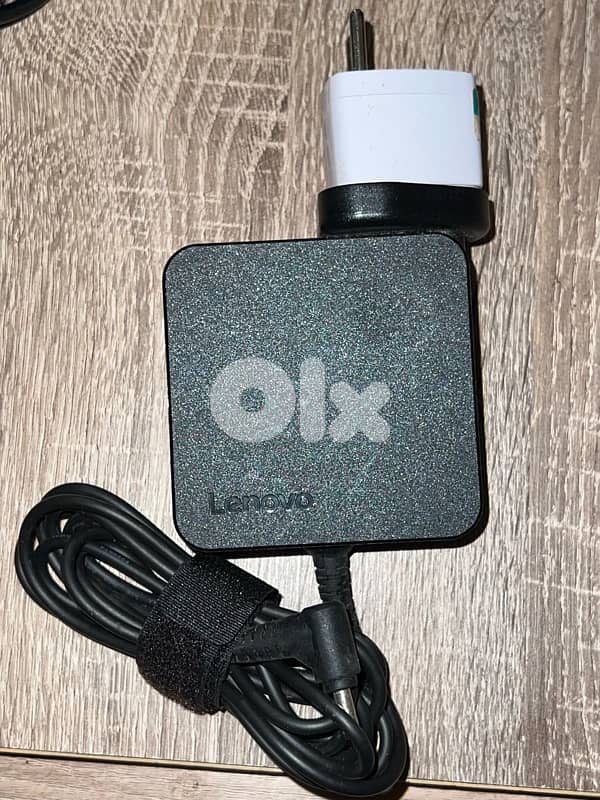 شرجير لابتوب Lenovo الاصلي 2