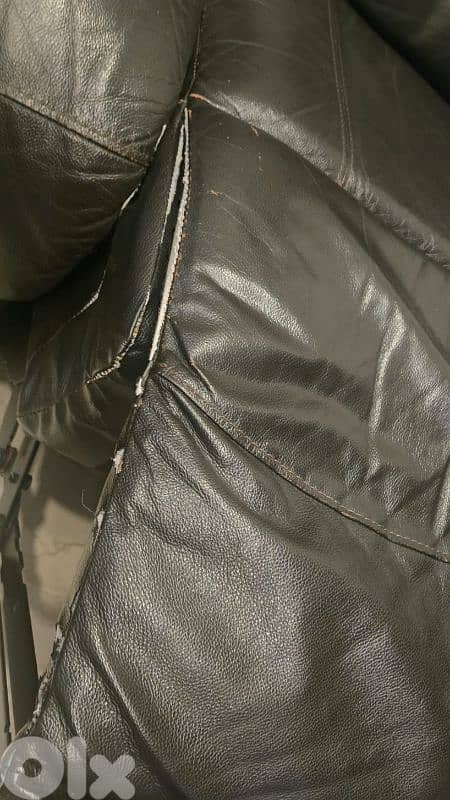 Genuine recliner sofa 3 seats صوفا جلد اصلي 2