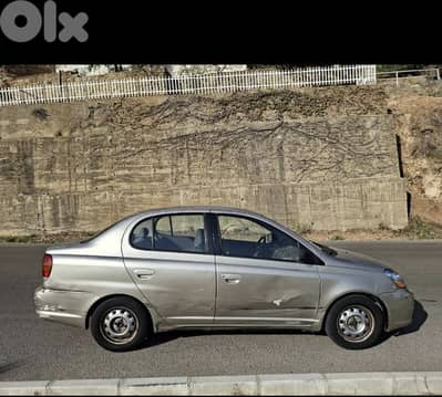 Toyota Echo 2003 Sedan