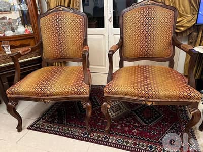 1 sofa and 2 armchairs