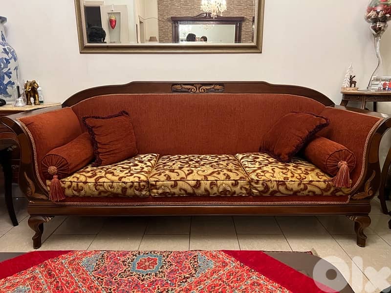 1 sofa and 2 armchairs 1