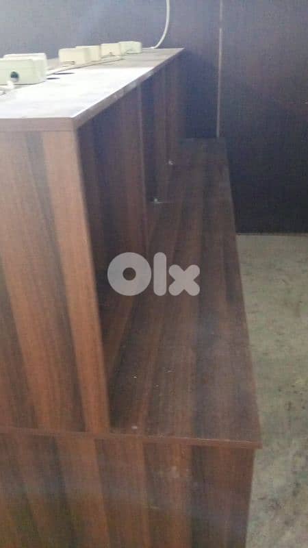 للبيع أجهزة كمبيوتر للألعاب عدد ثمانية للكاونتر+طاولات وكراسي 11