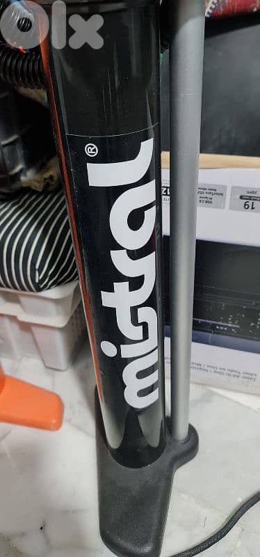 iSUP pumps Itiwit and mistral 5