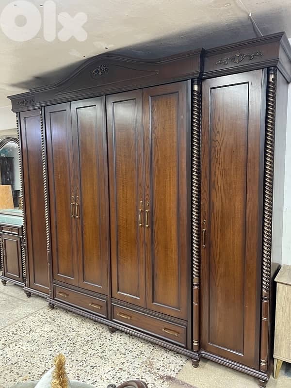 غرفة نوم خشب زان 2