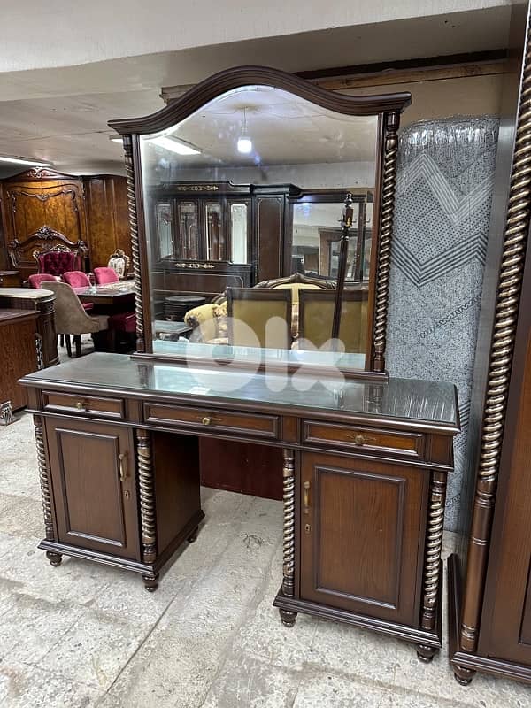 غرفة نوم خشب زان 8