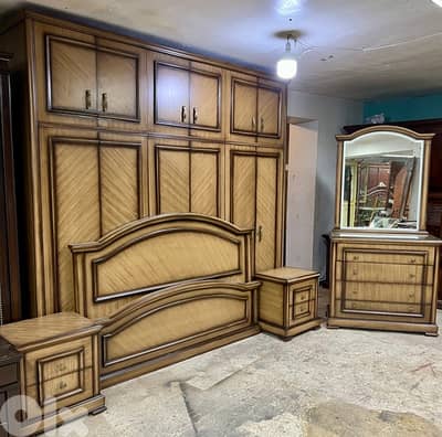 غرفة نوم خشب زان