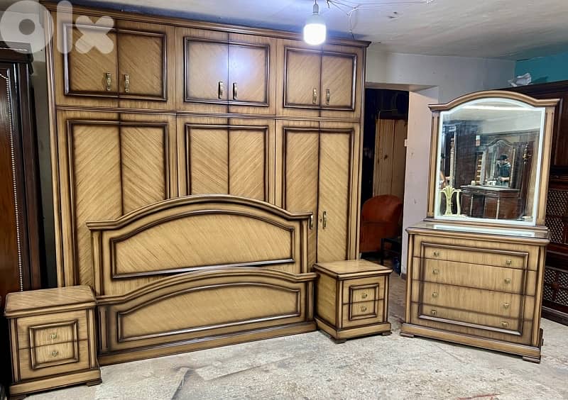 غرفة نوم خشب زان 2