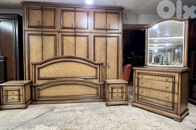 غرفة نوم خشب زان 6