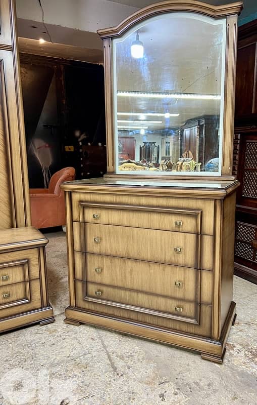 غرفة نوم خشب زان 7