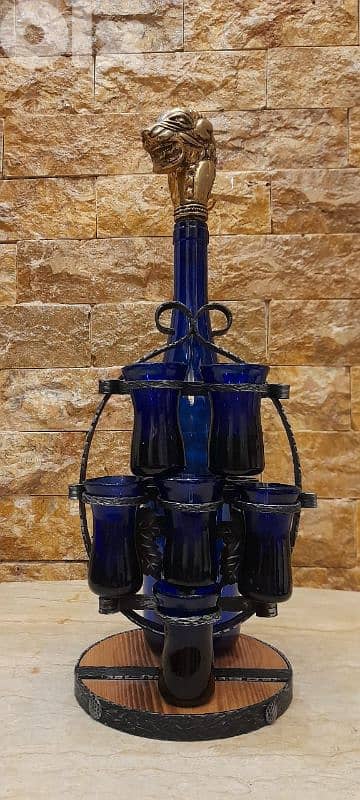 قنينة وكبايات 6