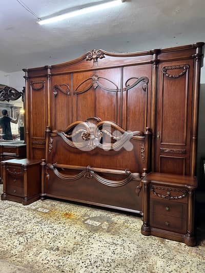 غرفة نوم خشب زان