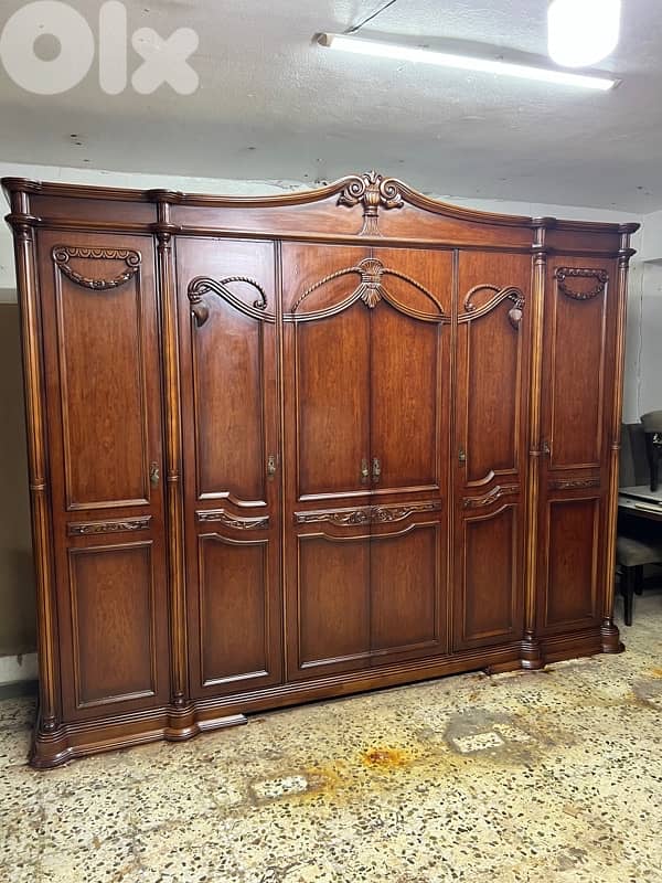 غرفة نوم خشب زان 2