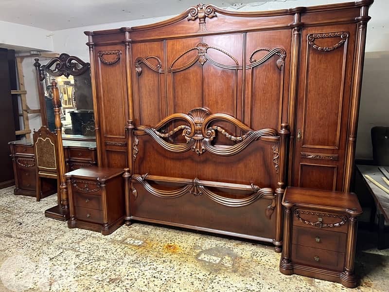 غرفة نوم خشب زان 7