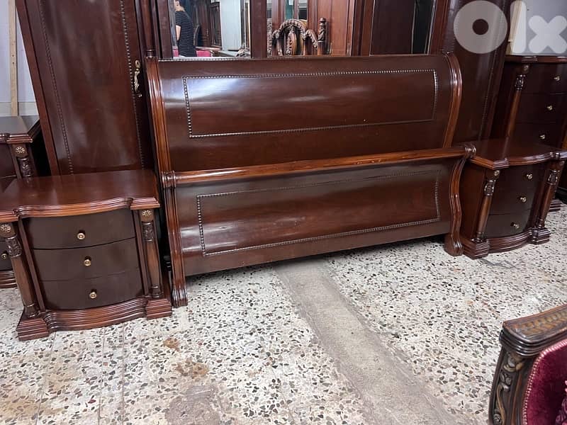 غرفة نوم خشب زان 10