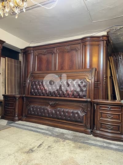 غرفة نوم ملكية