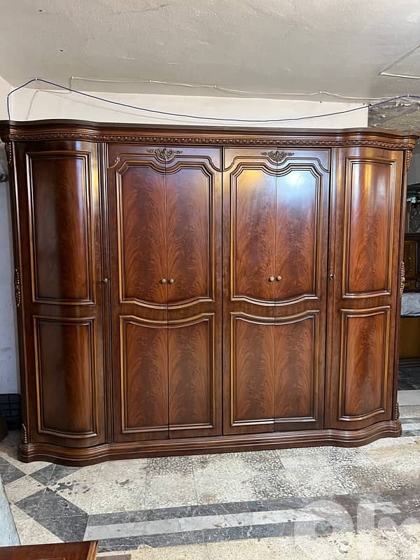 غرفة نوم ملكية 1