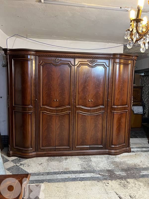 غرفة نوم ملكية 3