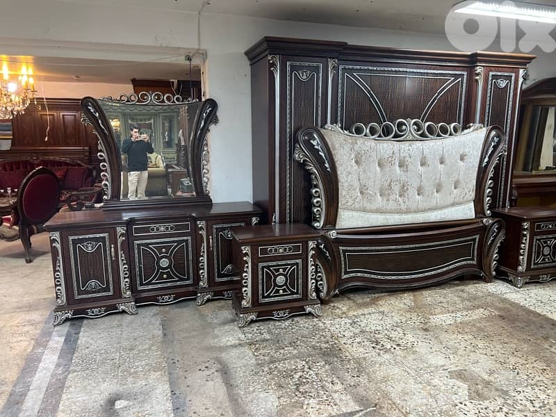 غرفة نوم ملكية 1