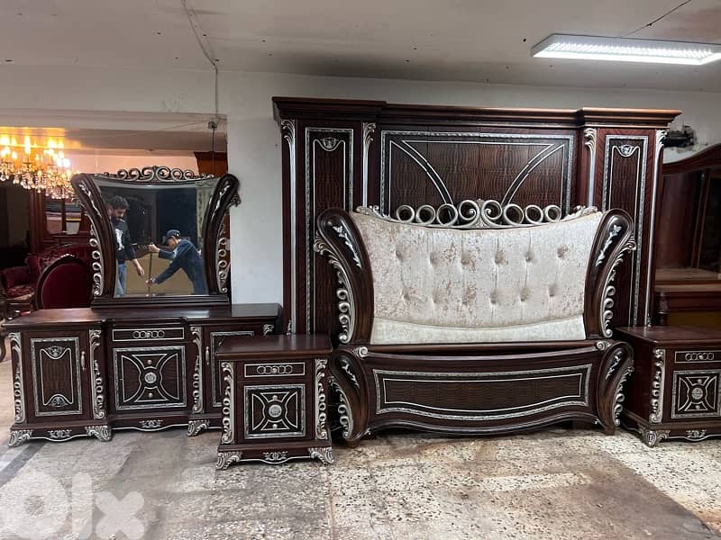 غرفة نوم ملكية 2