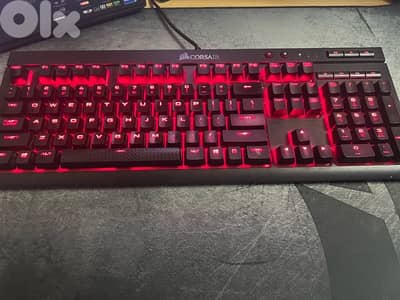 Corsair K68 Cherry Mx Red Mechanical Keyboard Red LED