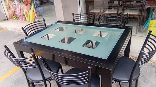 طاولي  شبه جديد