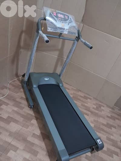 very good condition Treadmill sports