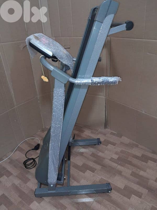 very good condition Treadmill sports 1