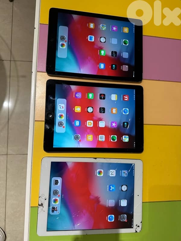 3 iPads air بسعر ١ 2