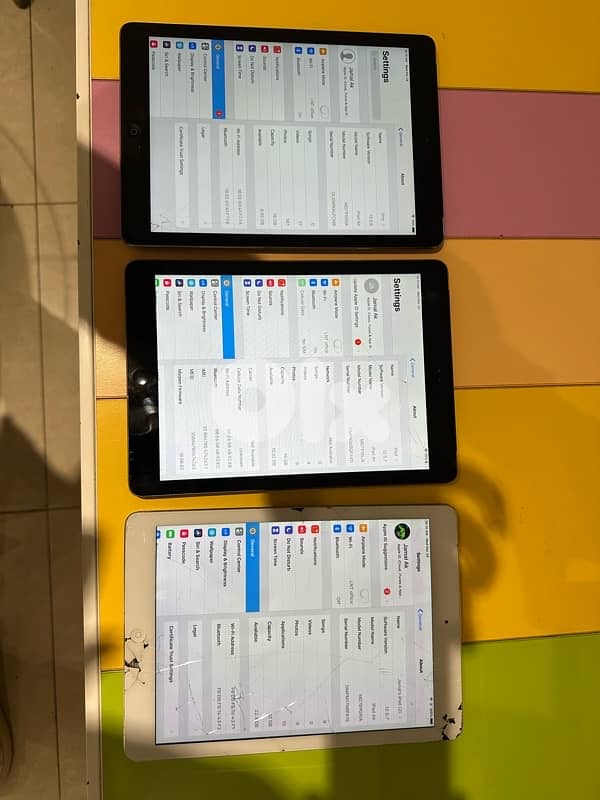3 iPads air بسعر ١ 3